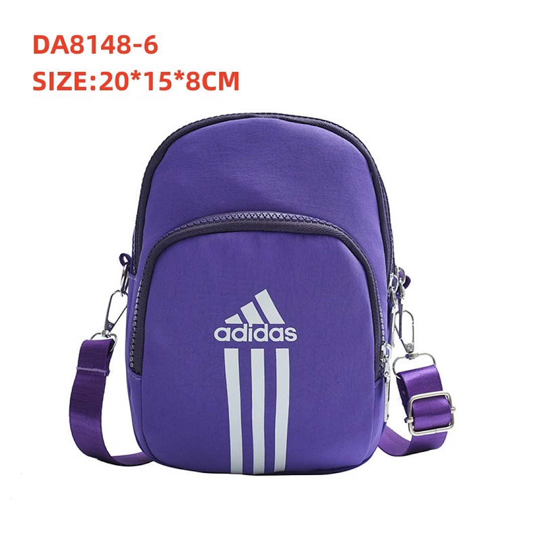 adidas DA8148 MNAVLKLRNA