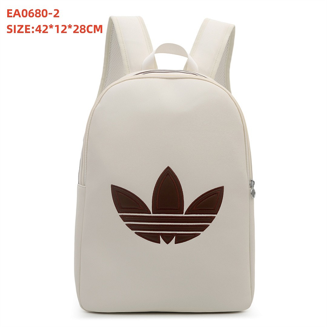 adidas EA0680