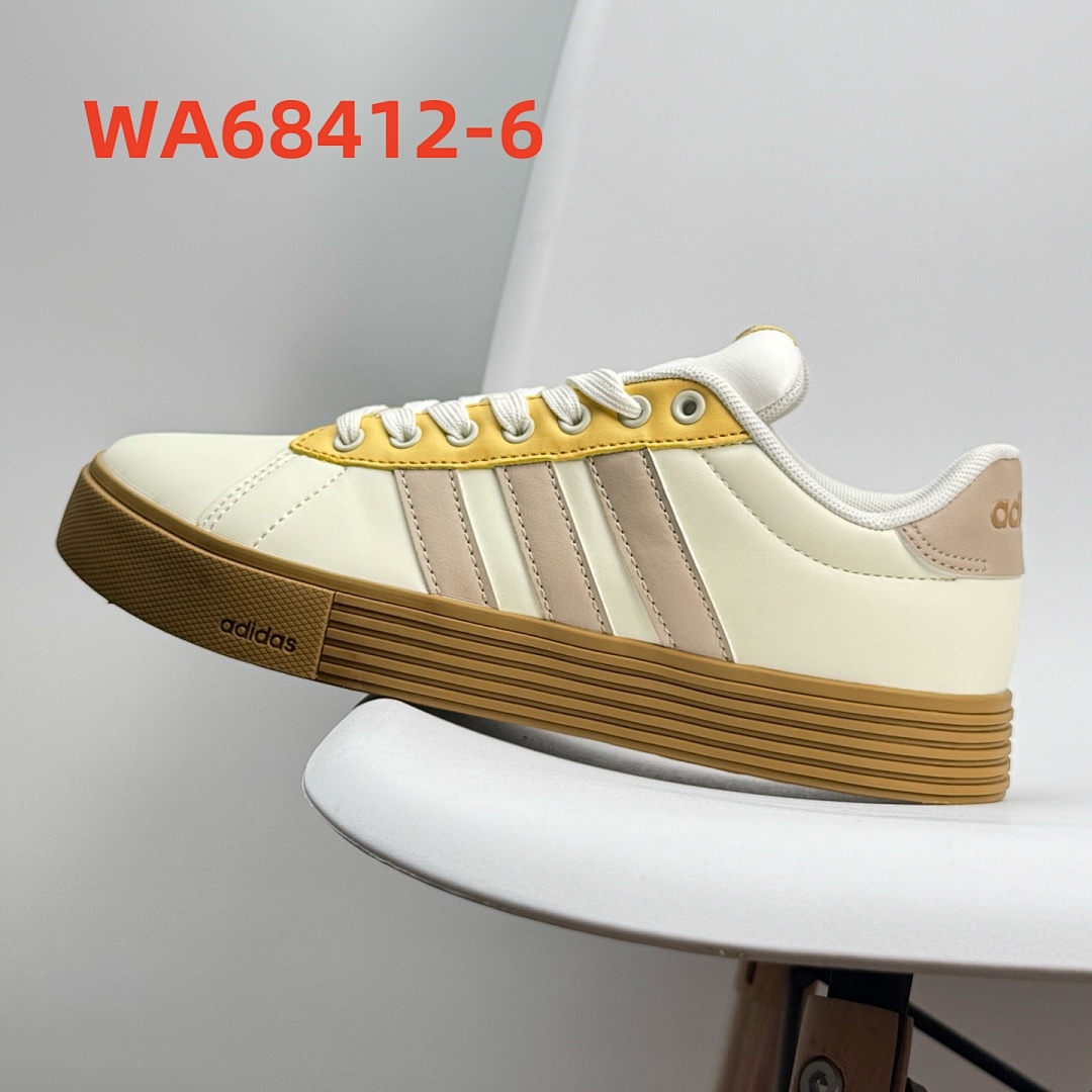 adidas WA68412