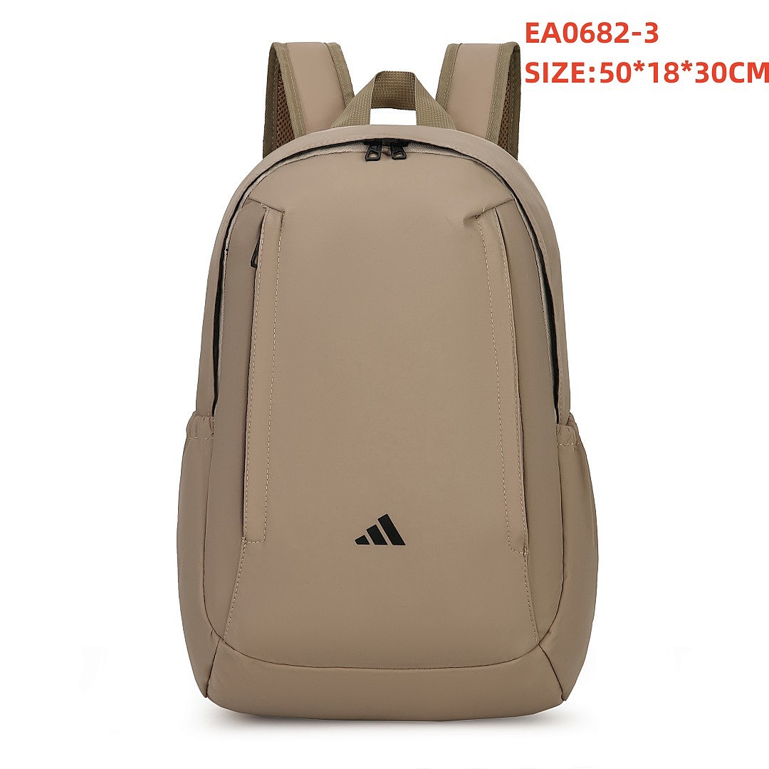 adidas EA0682