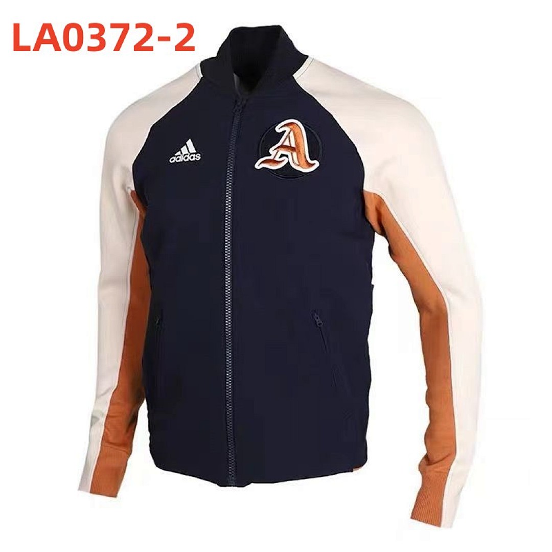 adidas LA0372