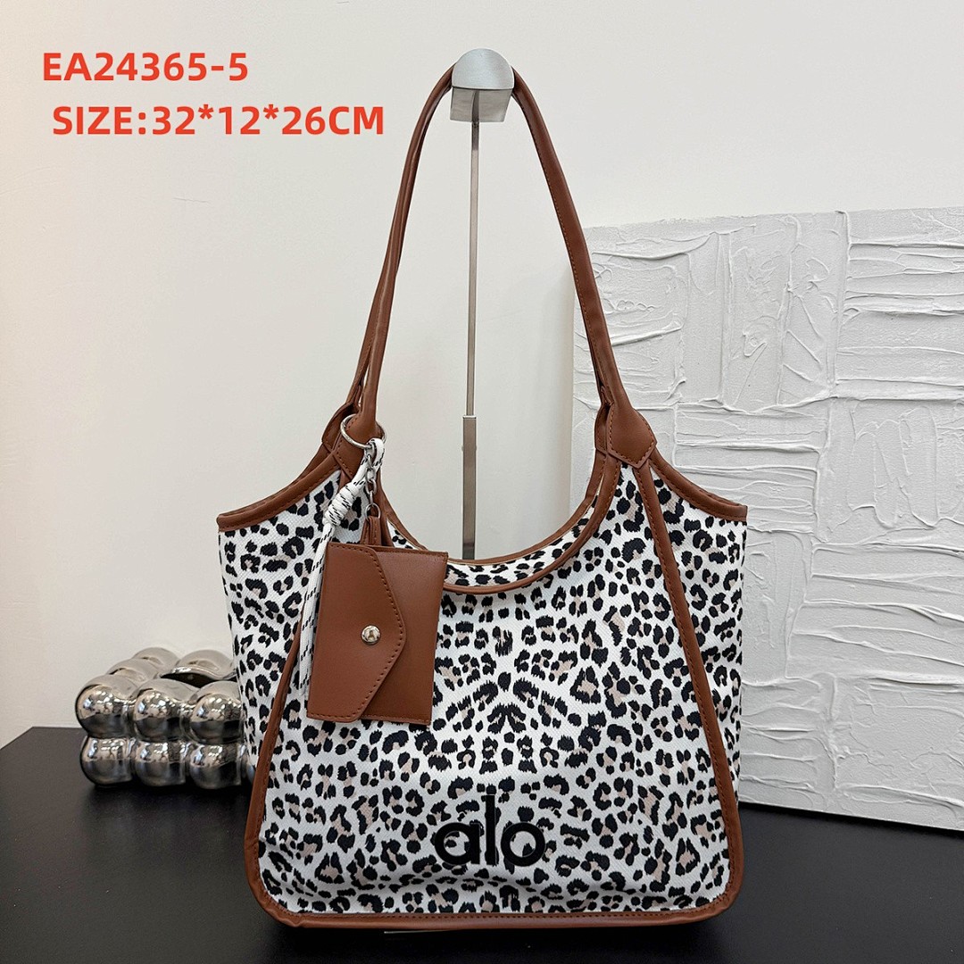 alo EA24365