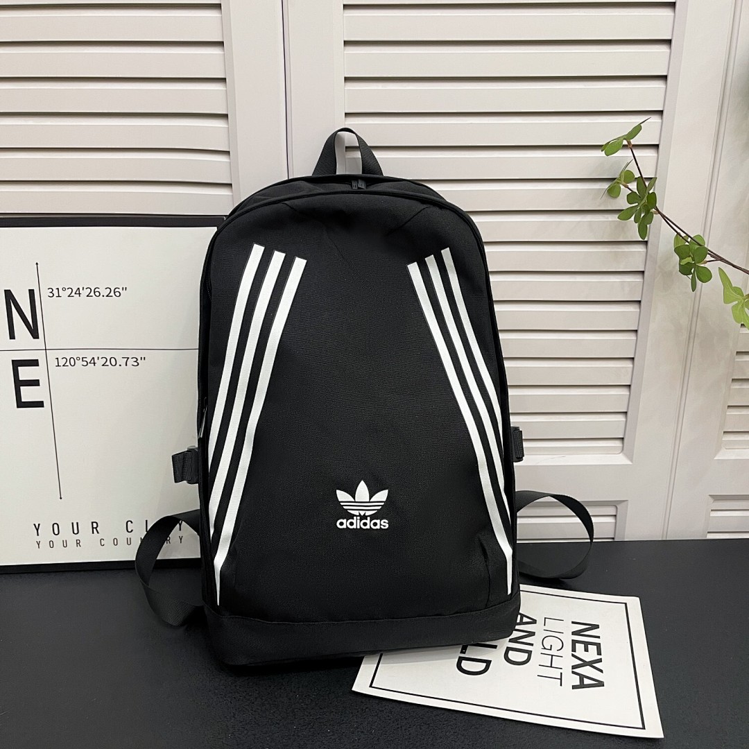 Adidas HE7948