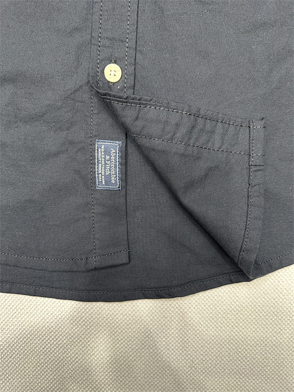 Abercrombie & Fitch — חולצה מכופתרת · A604 — תמונה 15