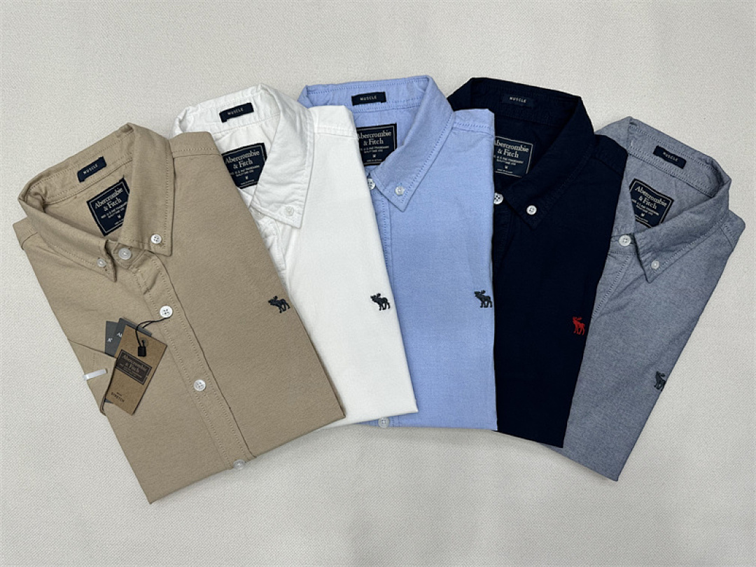 Abercrombie & Fitch — חולצה מכופתרת · A604 — תמונה 26