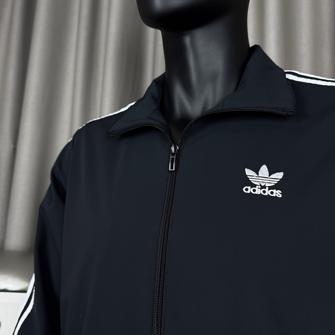Adidas Firebird Track Jacket · A2876 — תמונה 5