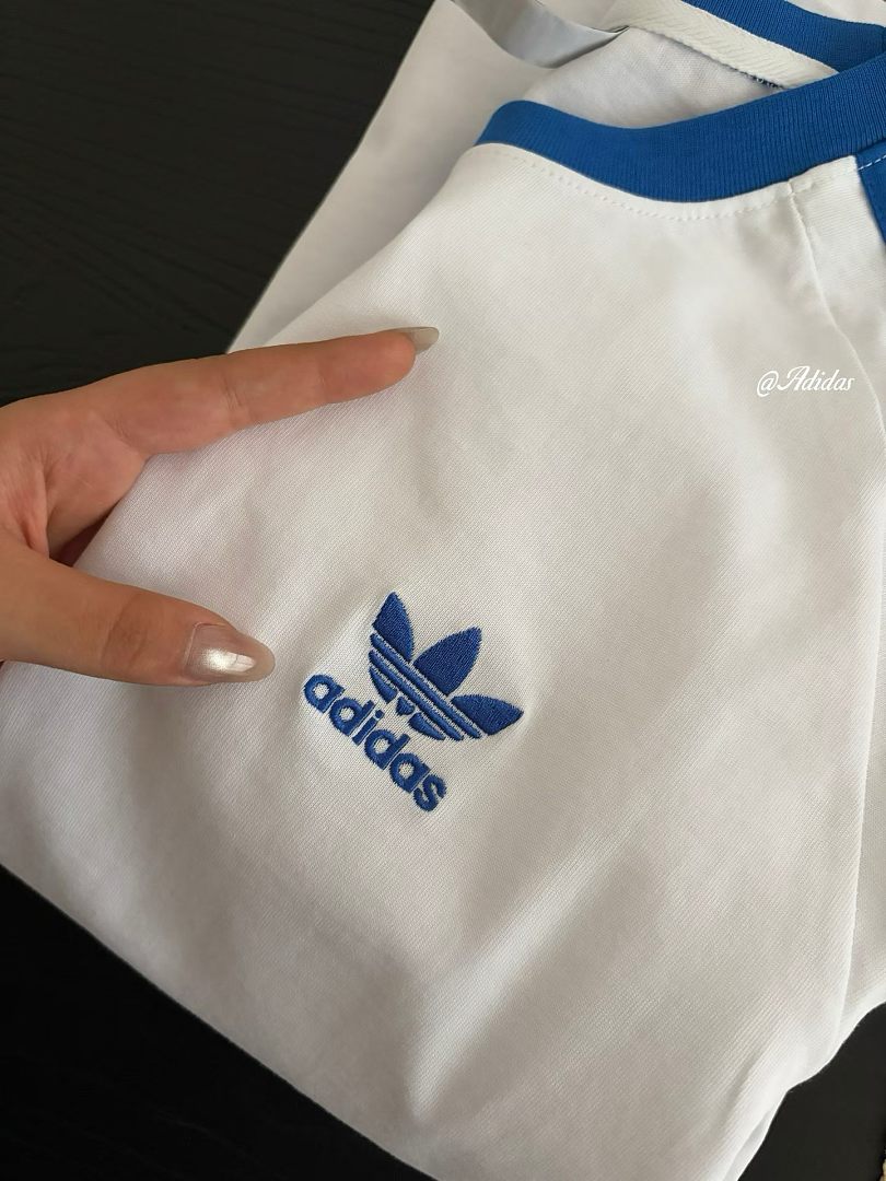 Adidas Adicolor Classics 3-Stripes Tee · A3079 — תמונה 39
