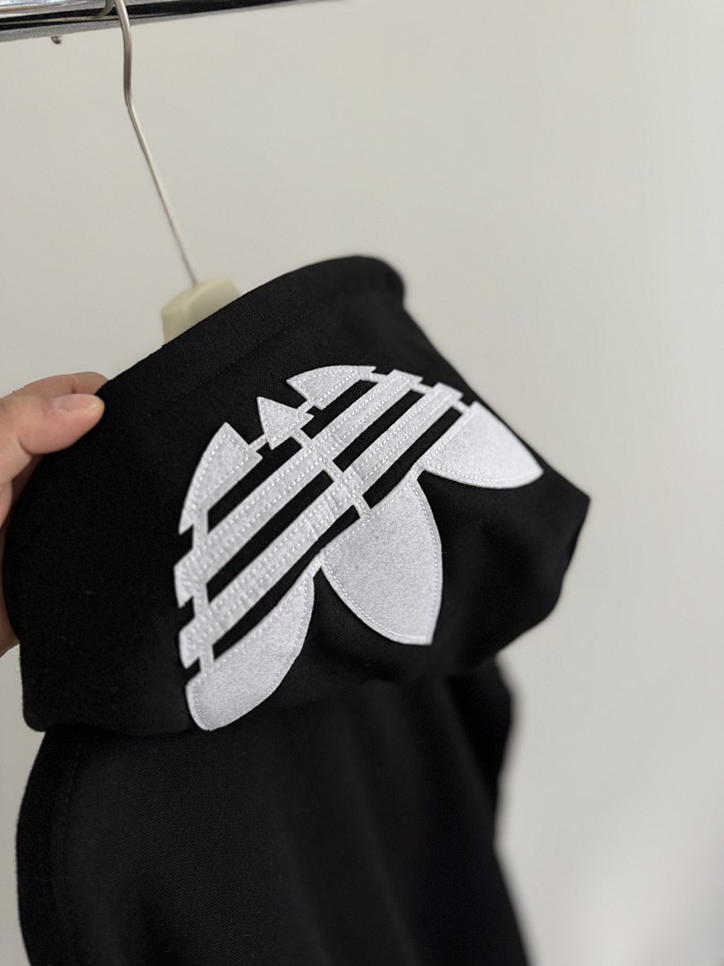 Adidas — סווטשירט וטרנינג · A2823 — תמונה 17