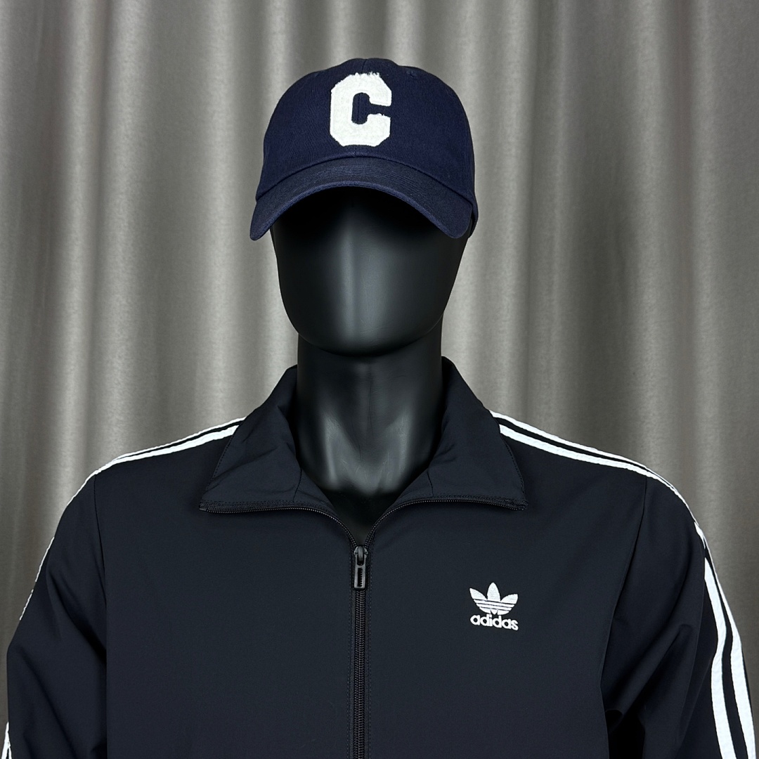 Adidas Firebird Track Jacket · A2876 — תמונה 6