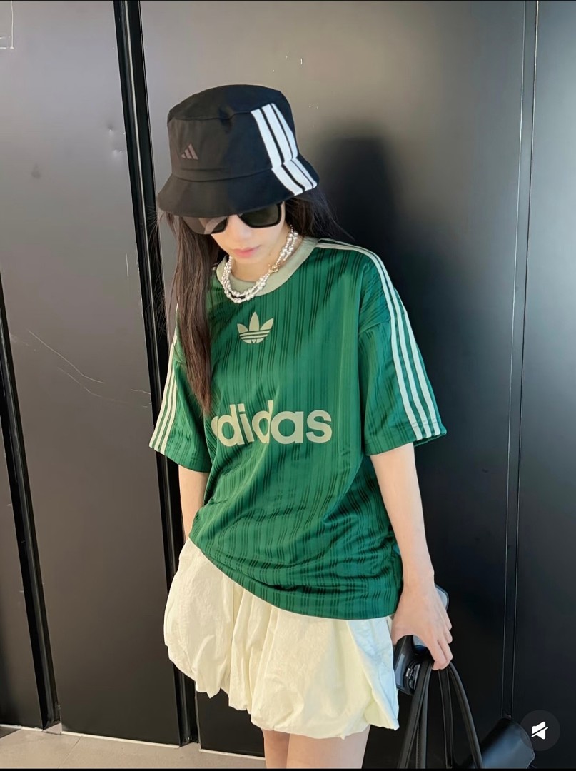 Adidas Adicolor Tee · A3255 — תמונה 17