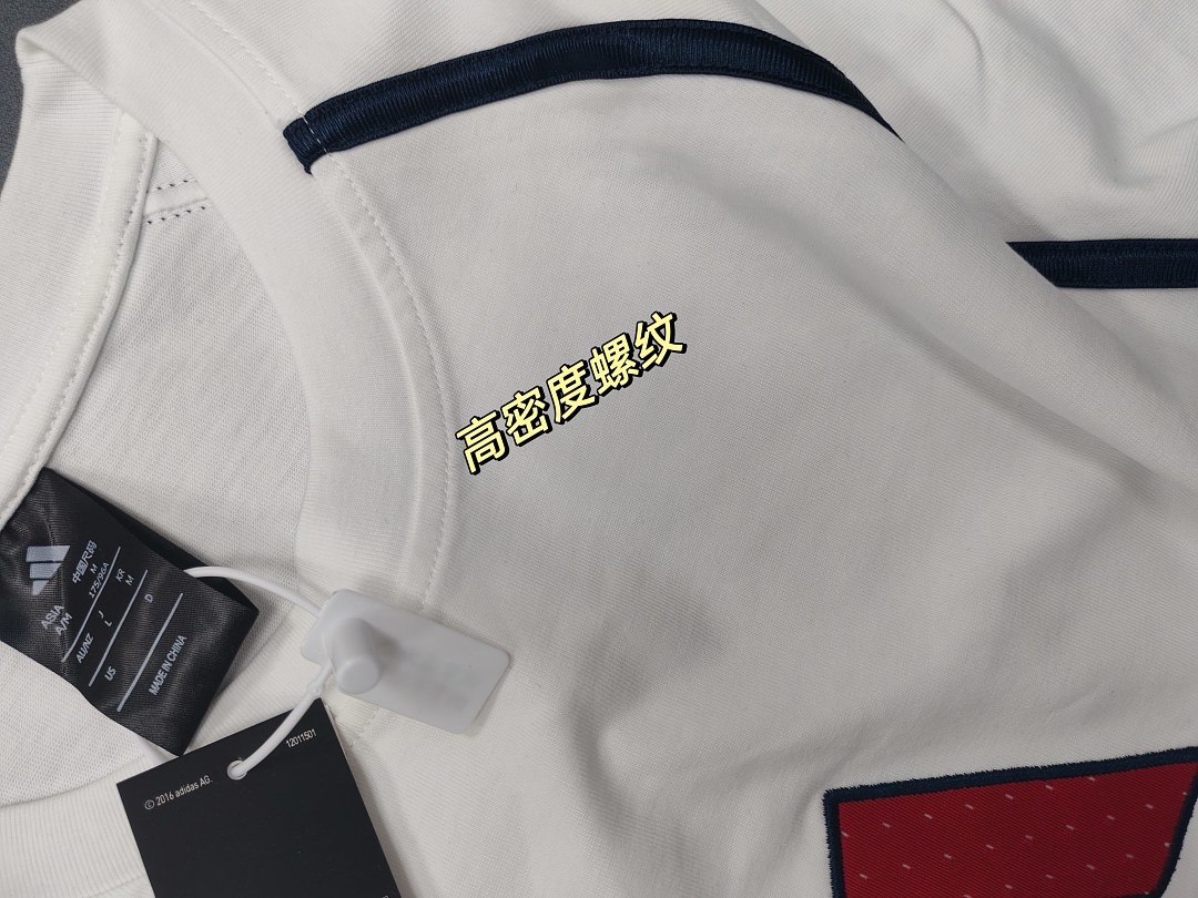Adidas Badge of Sport Tee · A3254 — תמונה 21