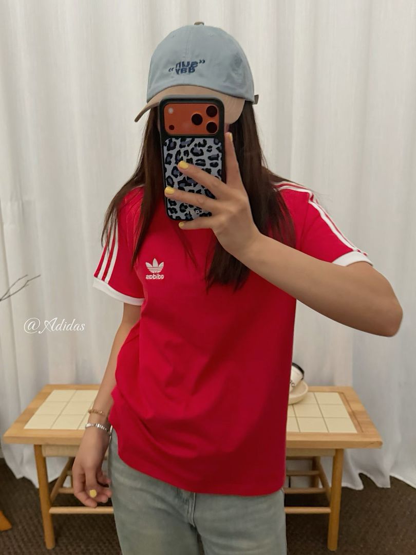 Adidas Adicolor Classics 3-Stripes Tee · A3079 — תמונה 13
