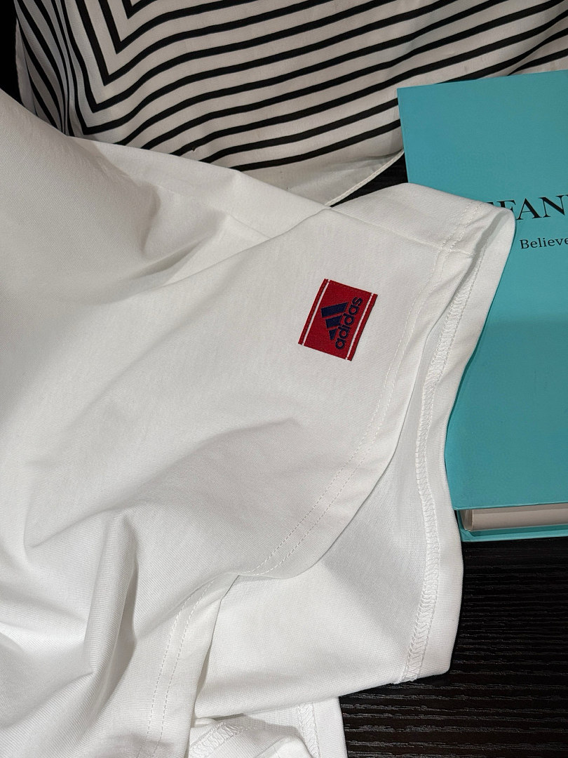 Adidas Badge of Sport Tee · A3254 — תמונה 7