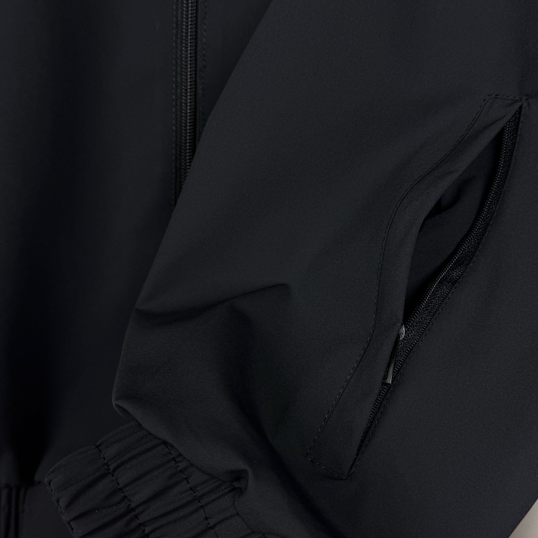 Adidas Firebird Track Jacket · A2876 — תמונה 10