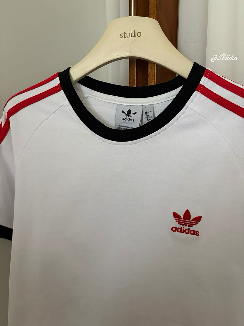 Adidas Adicolor Classics 3-Stripes Tee · A3079 — תמונה 22