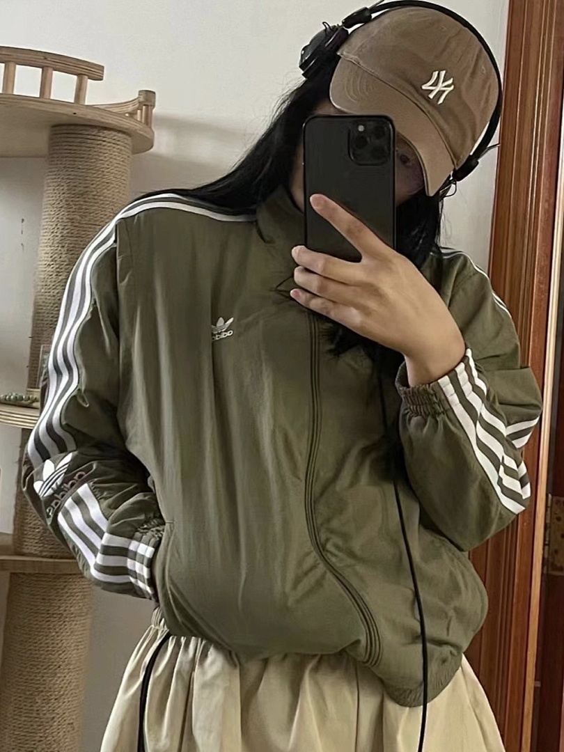 Adidas Firebird Track Top · A3009 — תמונה 26