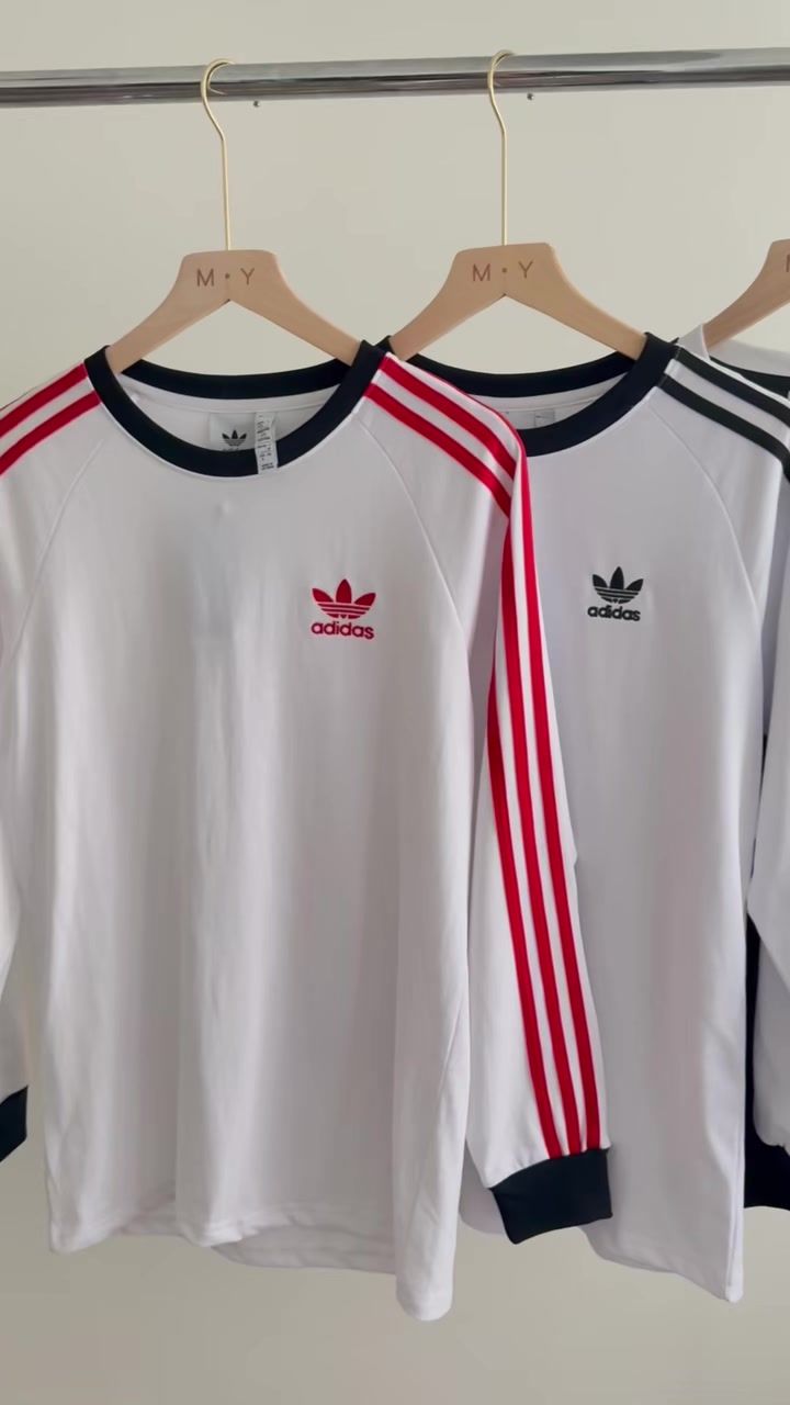 Adidas Adicolor 3-Stripes · A3019 — תמונה 2