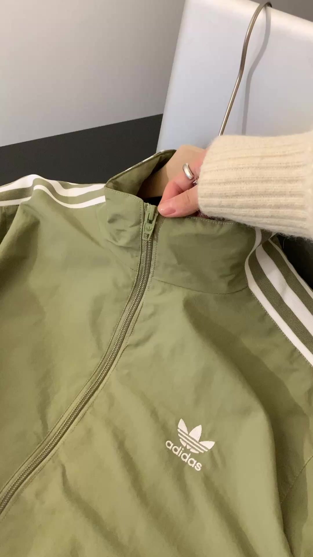 Adidas Firebird Track Top · A3009 — תמונה 4