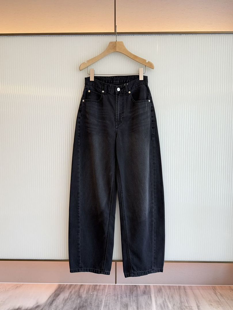 Alexander Wang Crystal Cursive Logo Blow Up · A3337 — תמונה 41