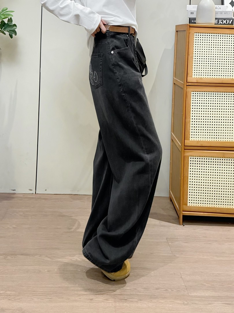 Alexander Wang Crystal Cursive Logo Blow Up · A3337 — תמונה 21
