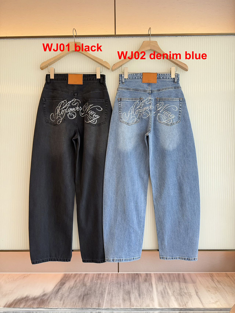 Alexander Wang Crystal Cursive Logo Blow Up · A3337 — תמונה 44