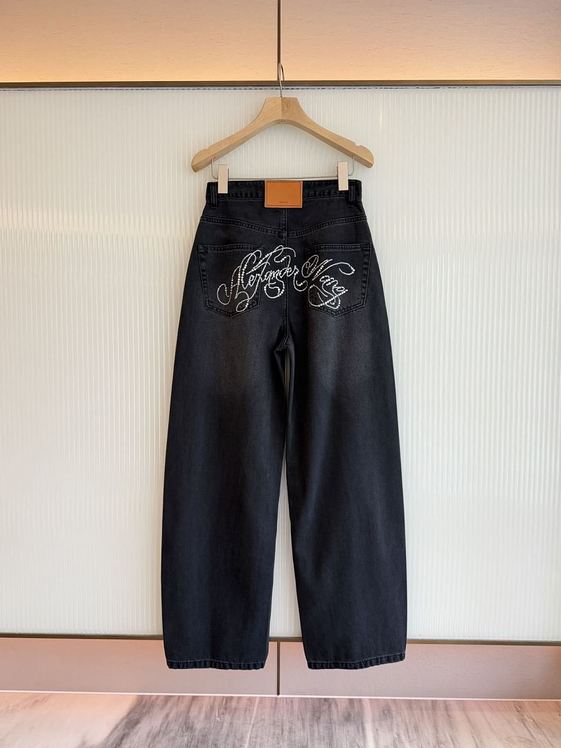 Alexander Wang Crystal Cursive Logo Blow Up · A3337 — תמונה 40