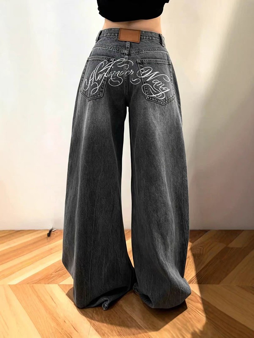Alexander Wang Crystal Cursive Logo Blow Up · A3337 — תמונה 7