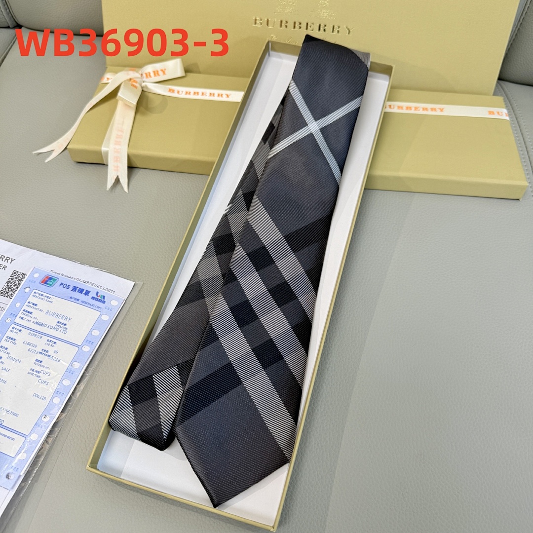 burberry WB36903