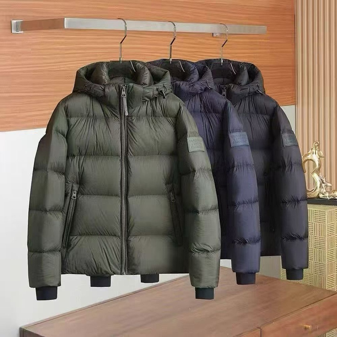 burberry WB8256
