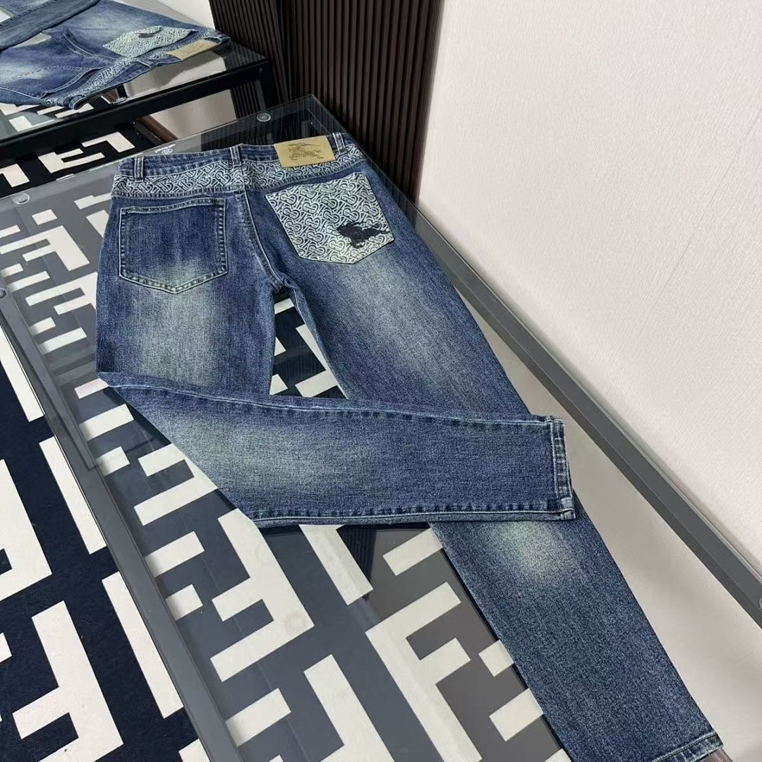 burberry WB14217