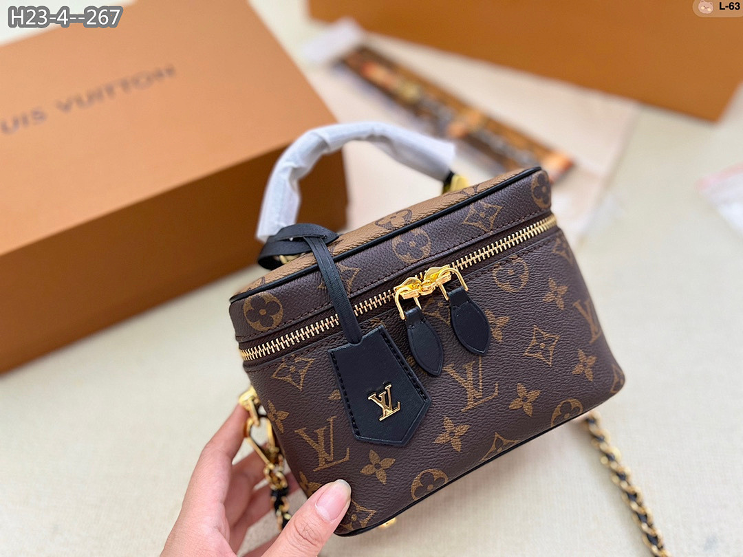 LV HE-6846 $46.43