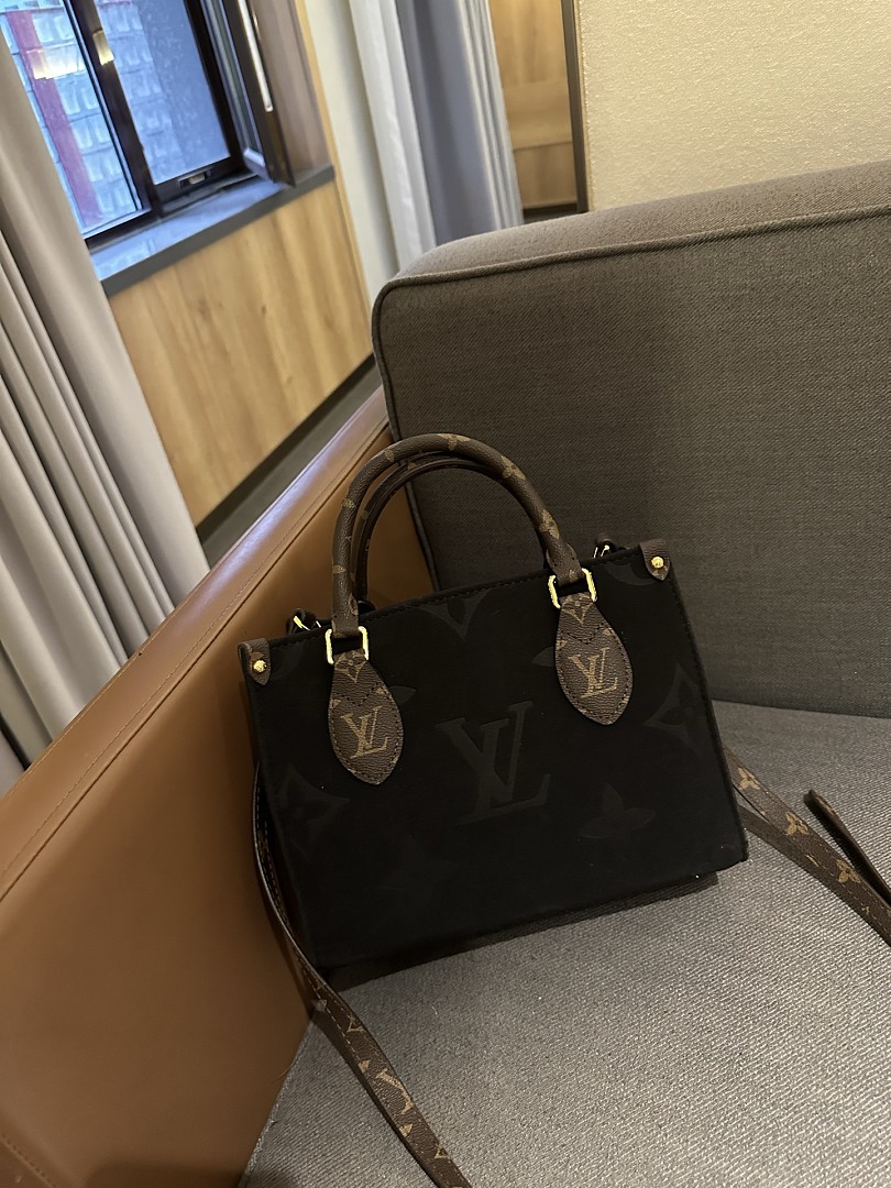 Louis Vuitton OnTheGo · ZT14220 — תמונה 18
