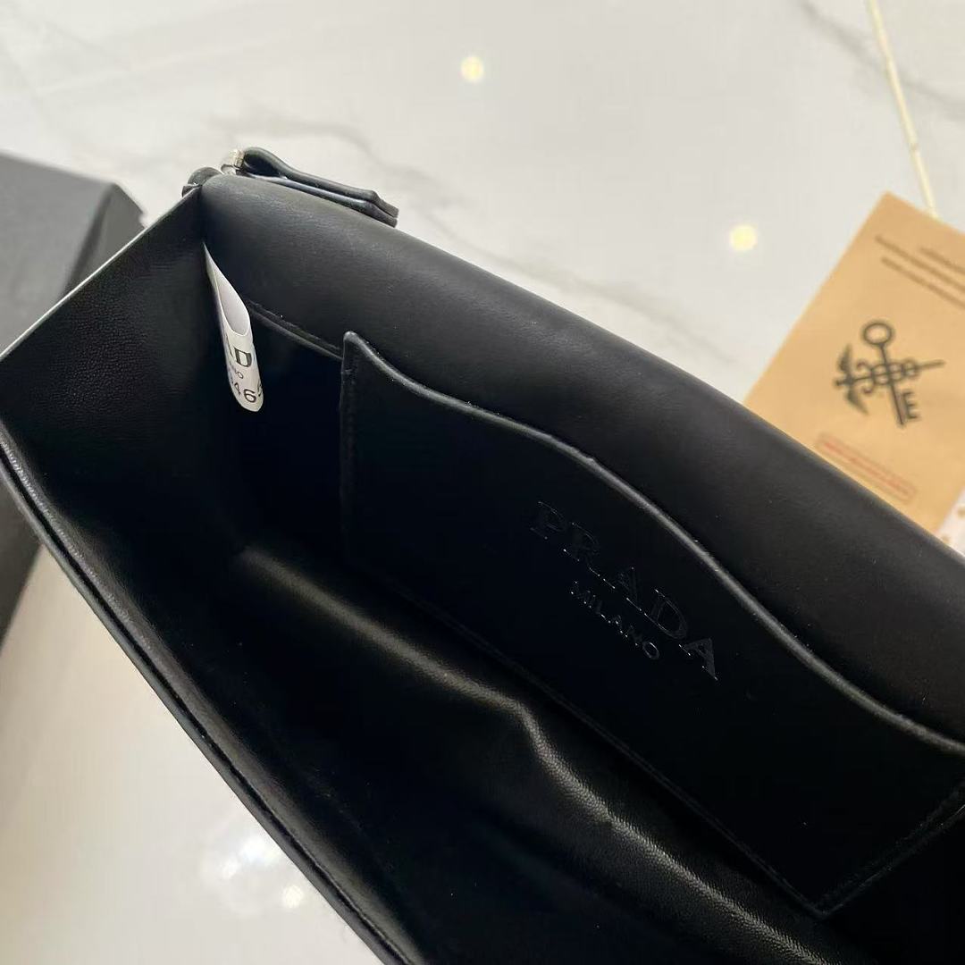 Prada Satin Crystal Mini Bag · ZT13869 — תמונה 3