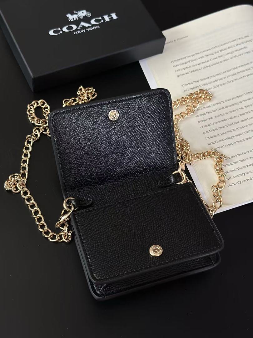 Coach Mini Wallet On A Chain · ZT13984 — תמונה 3