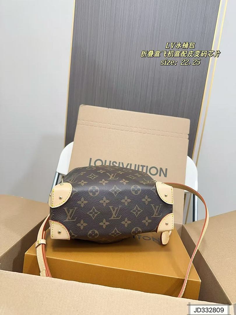 LV  ZT13424