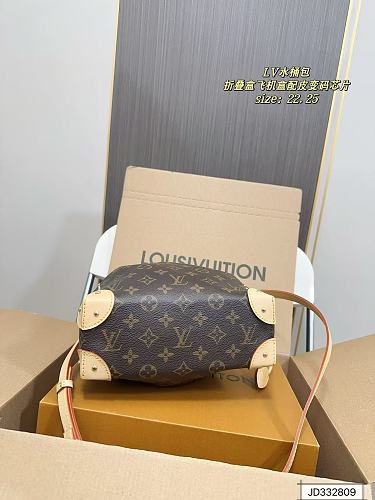 LV  ZT13424
