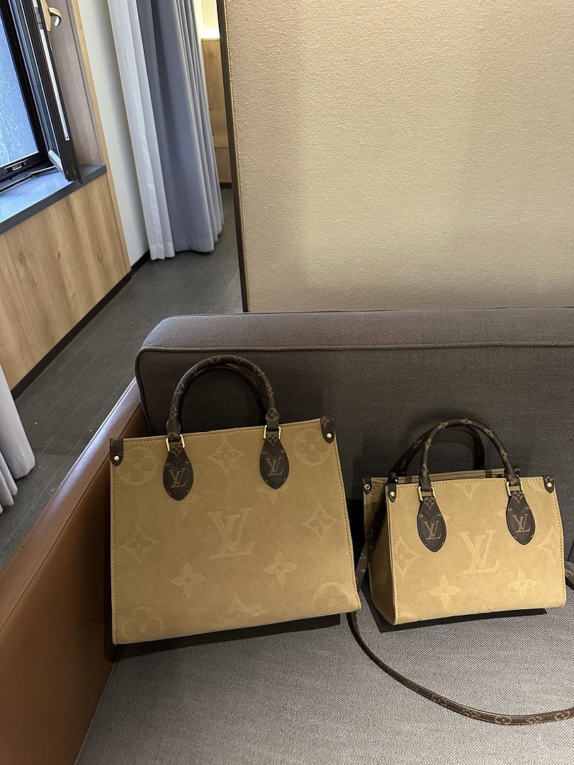 Louis Vuitton OnTheGo · ZT14220 — תמונה 11