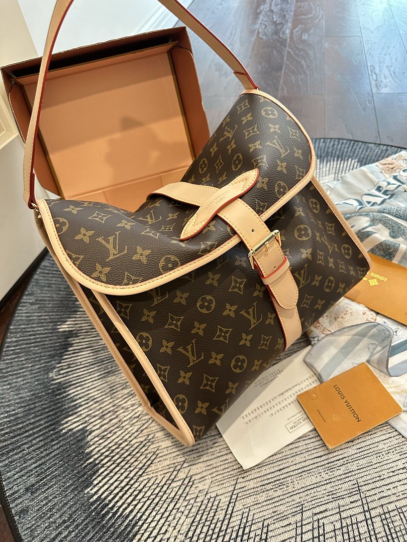 Louis Vuitton Saumur · ZT13996 — תמונה 14