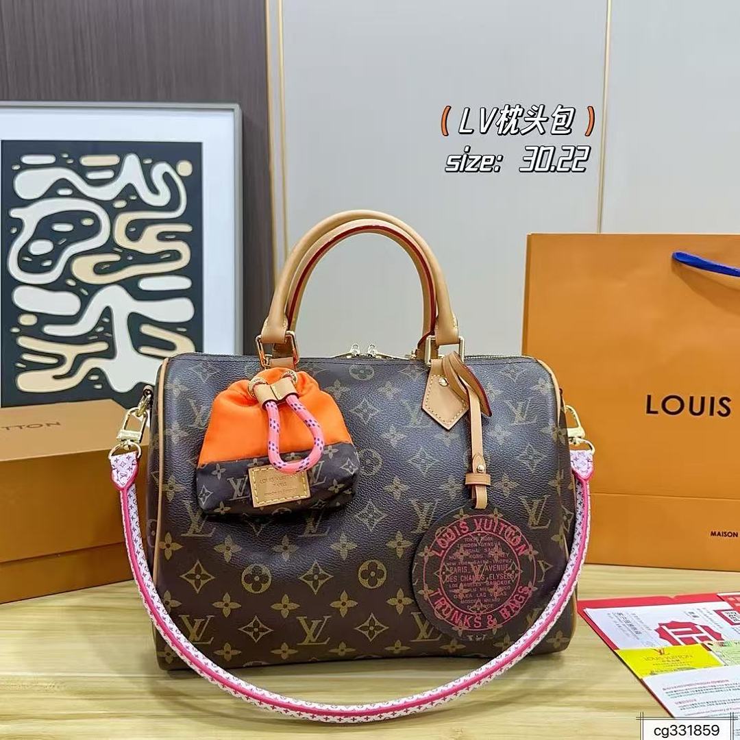 LV ZT12636