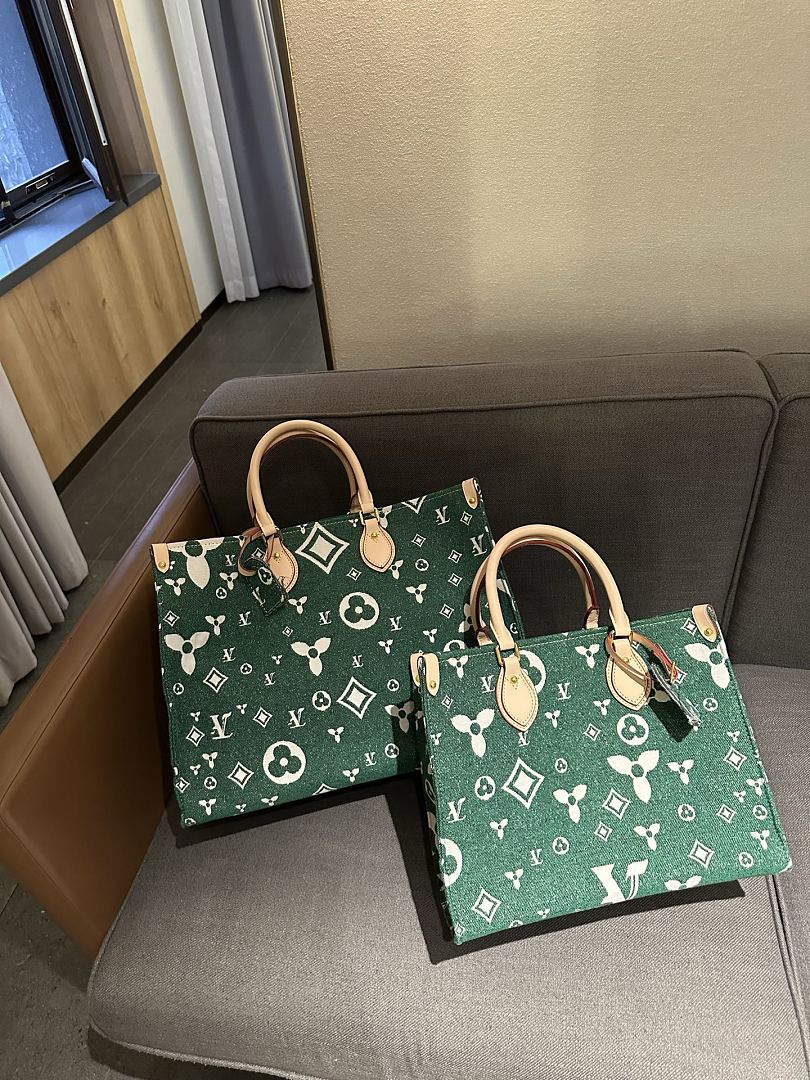 Louis Vuitton OnTheGo · ZT14220