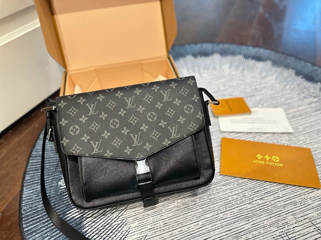 LV ZT12855