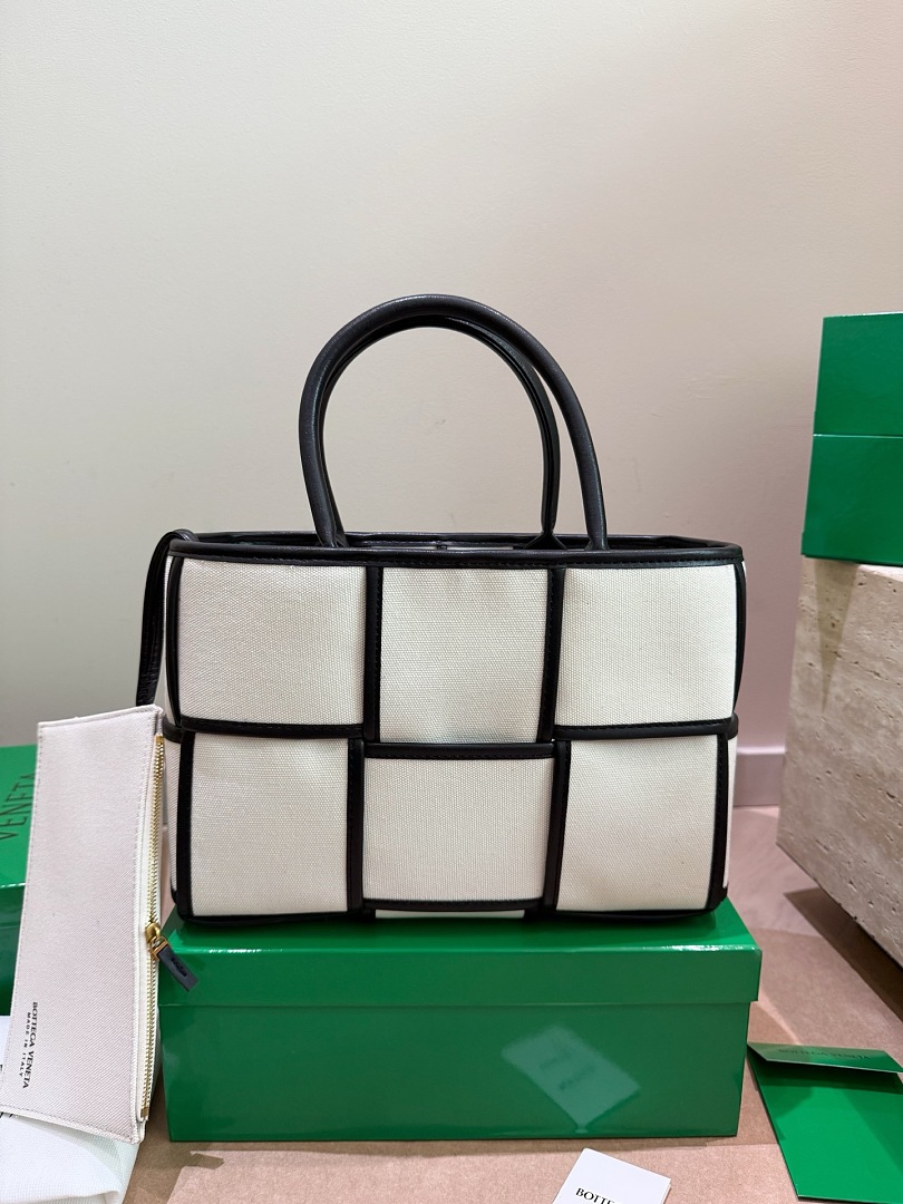 Bottega Veneta Arco Tote · ZT14239 — תמונה 3
