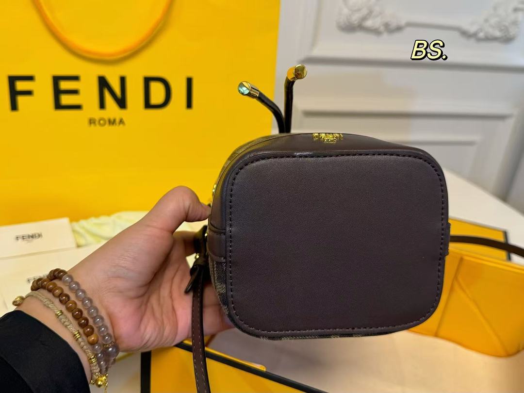 Fendi Mon Tresor · ZT13679 — תמונה 5