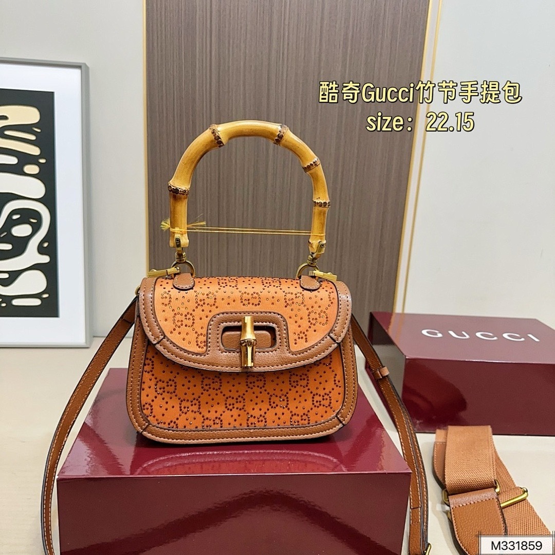 GUCCI HE8214