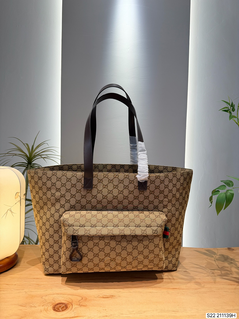 Gucci GG Large Tote · ZT13994