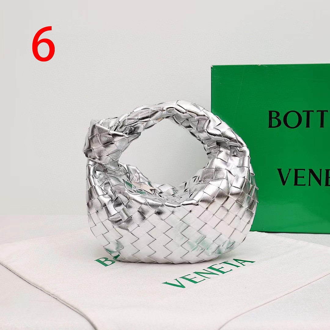 Bottega Veneta Mini Jodie · ZT14121 — תמונה 5