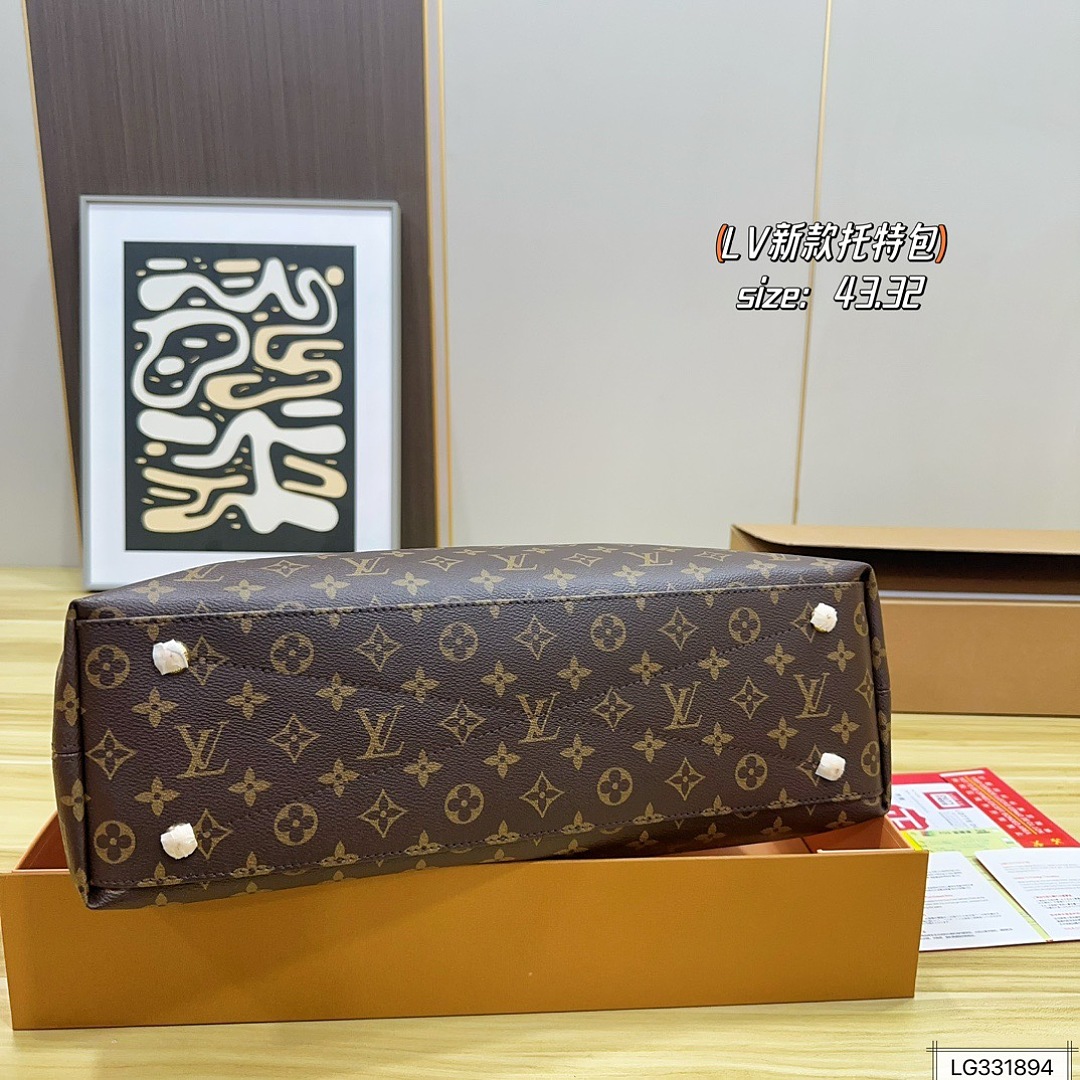 Louis Vuitton Again · ZT14096 — תמונה 3