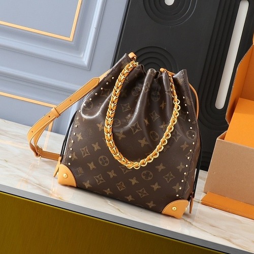Louis Vuitton Noé Trunk · ZT14200