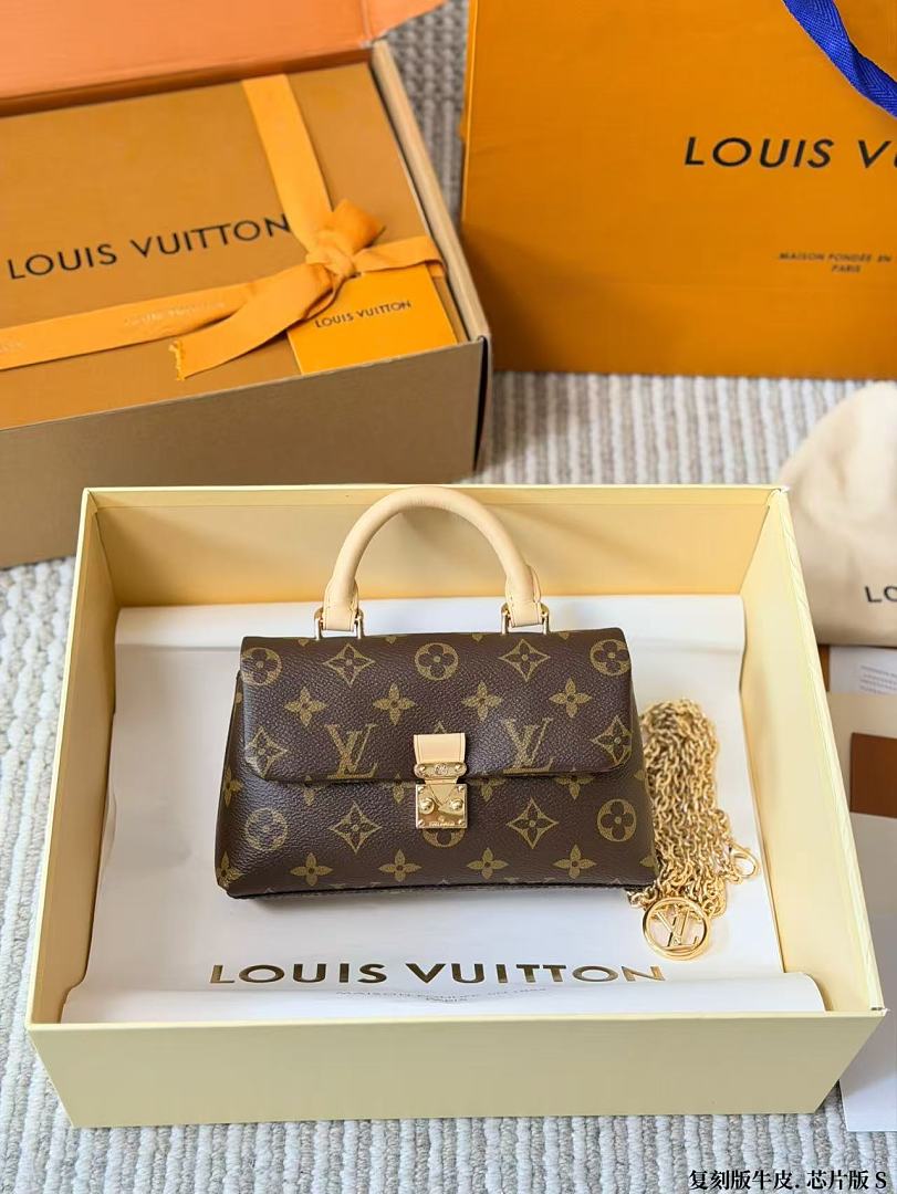 Louis Vuitton Nano Madeleine · ZT13730