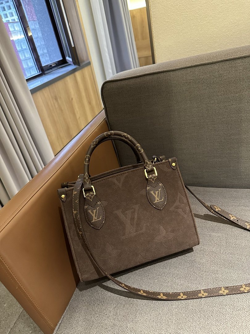 Louis Vuitton OnTheGo · ZT14220 — תמונה 14